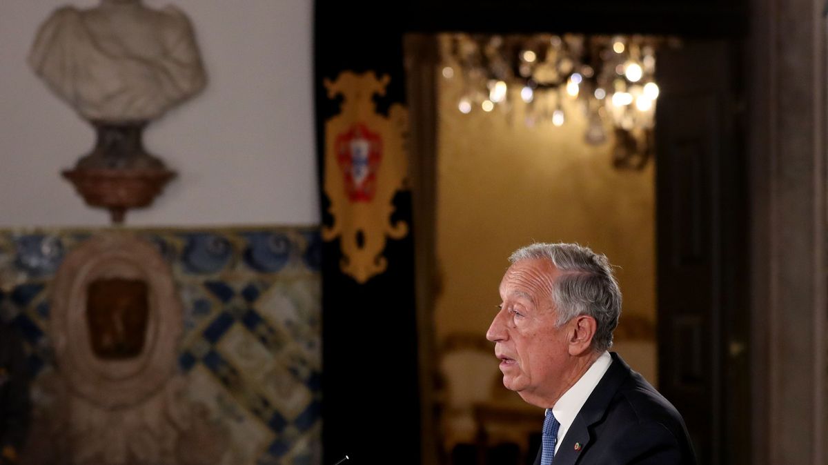 Portugalský prezident rozpustil sněmovnu. Předčasné volby vyhlásil na leden